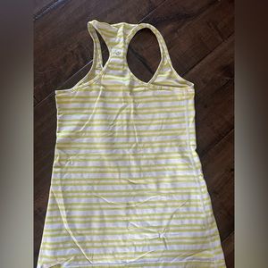 Lulu lemon tank